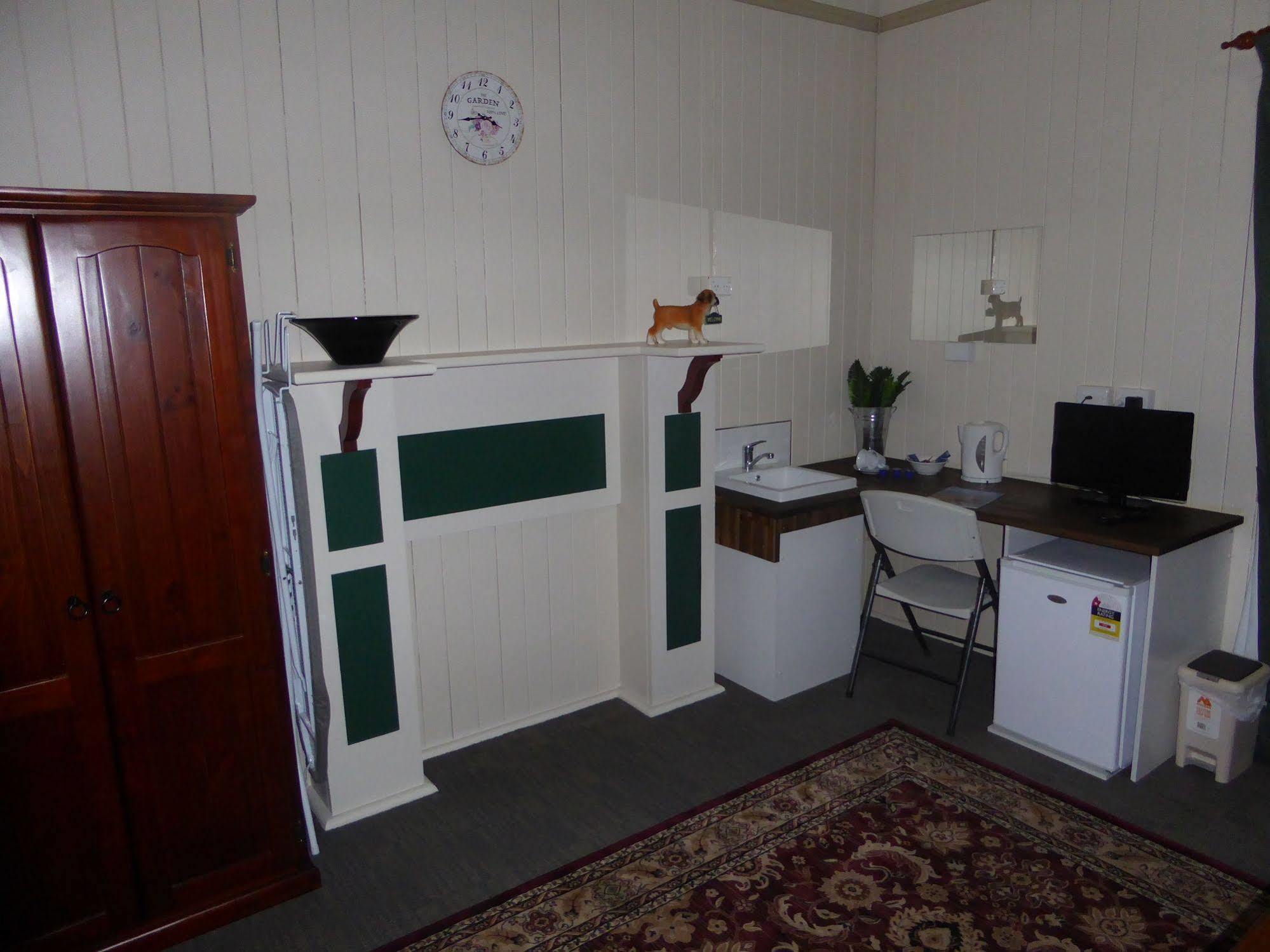 Exchange Hotel Toogoolawah Exterior foto